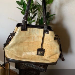 Dooney and Bourke handbags wallet